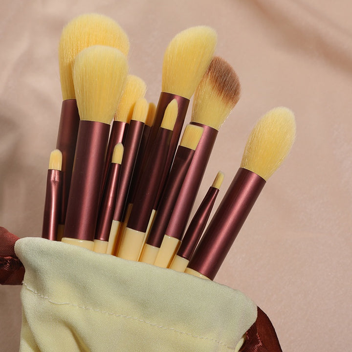 13 brochas de maquillaje extra suaves