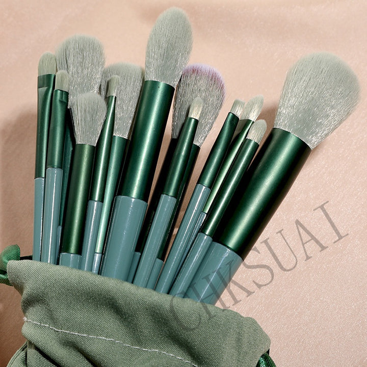 13 brochas de maquillaje extra suaves