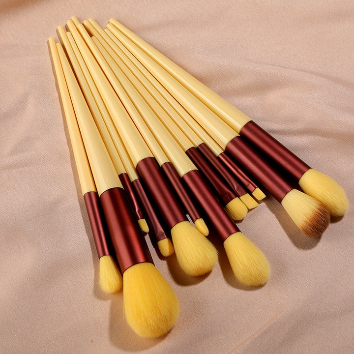 13 brochas de maquillaje extra suaves
